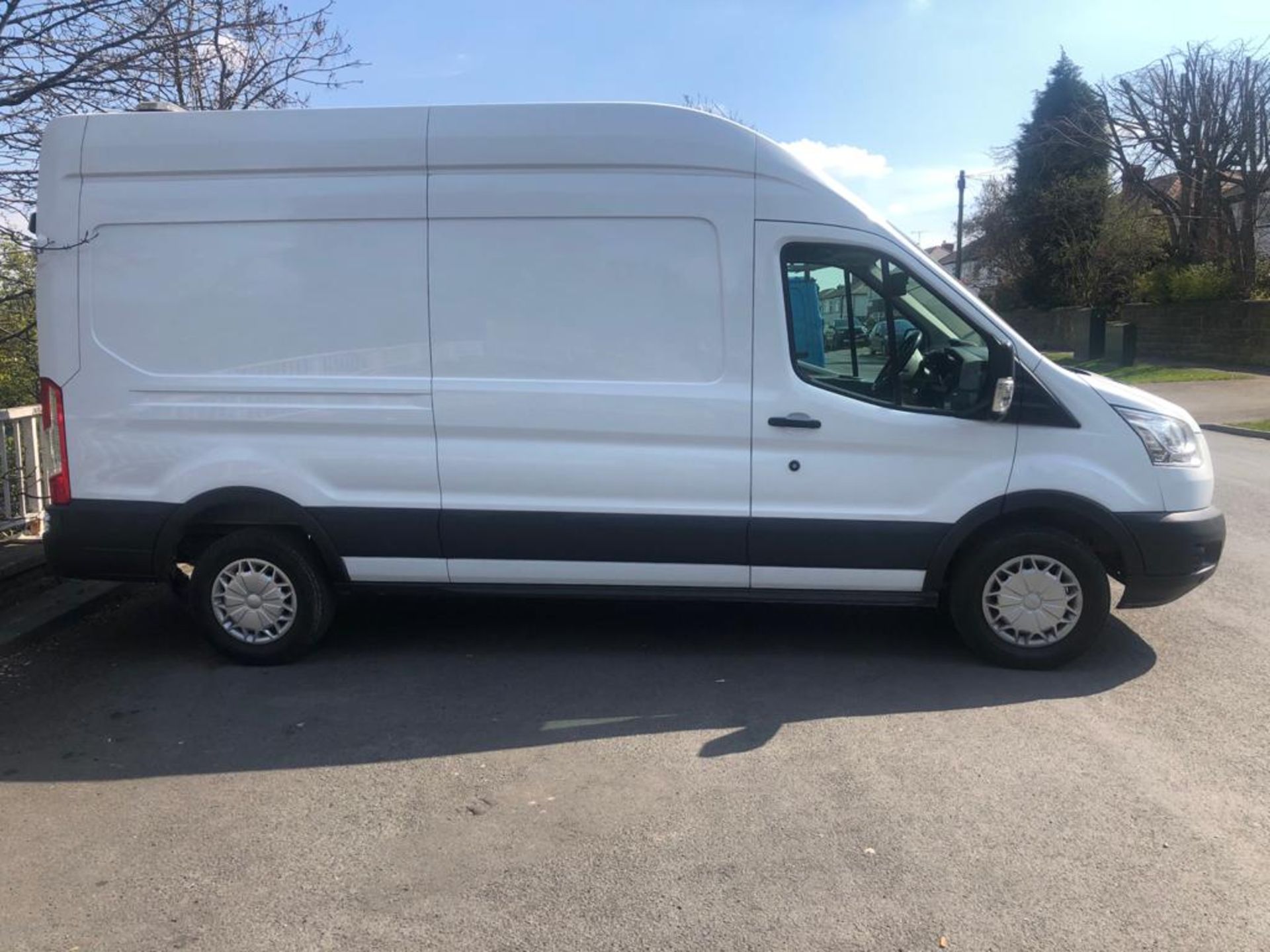 MT- 2014/64 REG FORD TRANSIT 350 TREND AIR CON 2.2 DIESEL WHITE PANEL VAN, REAL CLEAN, STRAIGHT - Image 22 of 22