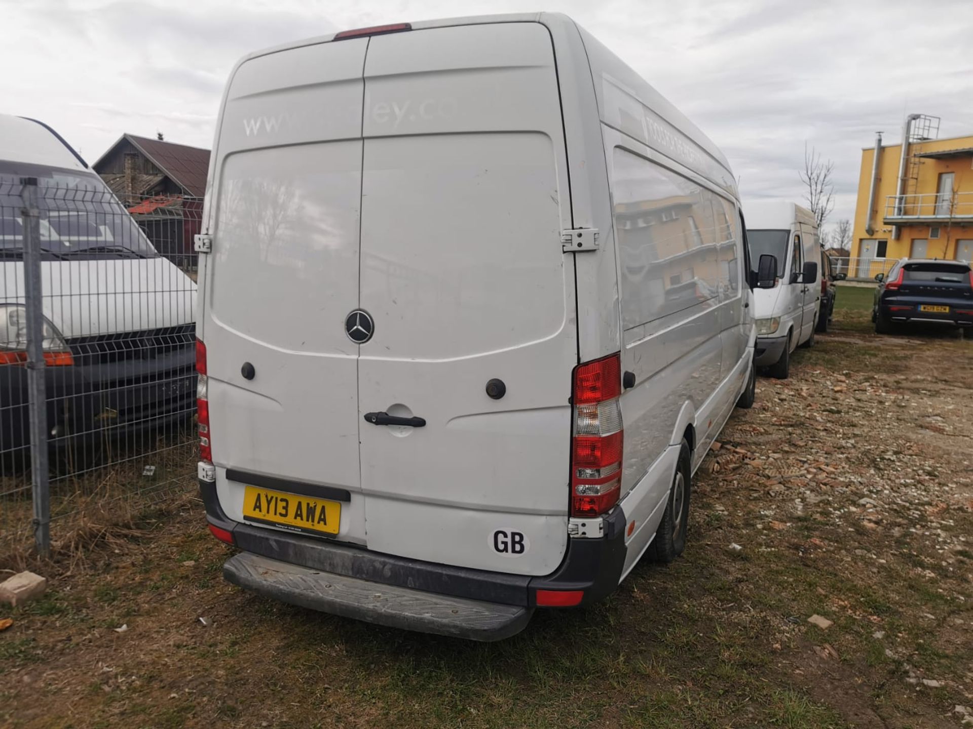 2013 MERCEDES-BENZ SPRINTER 313 CDI PANEL VAN, DIESEL ENGINE, SHOWING 2 PREVIOUS KEEPERS *NO VAT* - Image 5 of 10