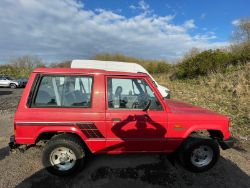 1987 MITSUBISHI SHOGUN, VERY RARE WESTFALIA HORSEBOX, STIGA MOWER, NEW FINGER GRAB, SCAG MOWER, WOLVO BALER, ALL ENDING FROM 7PM TUESDAY!