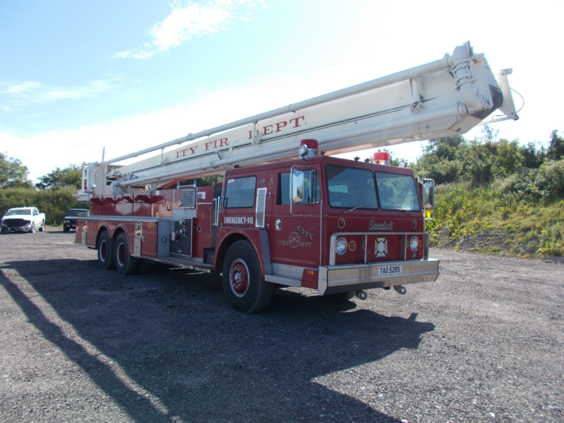 1978 HENDRICKSON 871-LPS SNORKEL FIRE TRUCK, U.S. IMPORT, 7.0 LITRE DETROIT DIESEL ENGINE *PLUS VAT* - Image 7 of 22