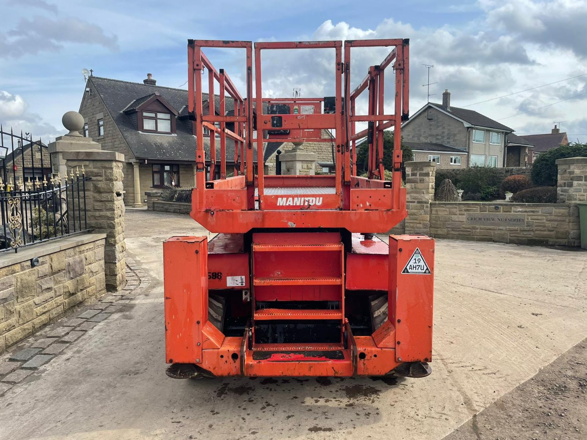 2013 MANITOU MANI-ACCESS 120SC SCISSOR LIFT, RUNS, DRIVES AND LIFTS *PLUS VAT* - Image 12 of 12