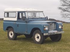 1972 LAND ROVER 88" - 4 CYL 2.5 DIESEL NATURALLY ASPIRATED, DRIVES AS IT SHOULD, WONDERFUL PATINA