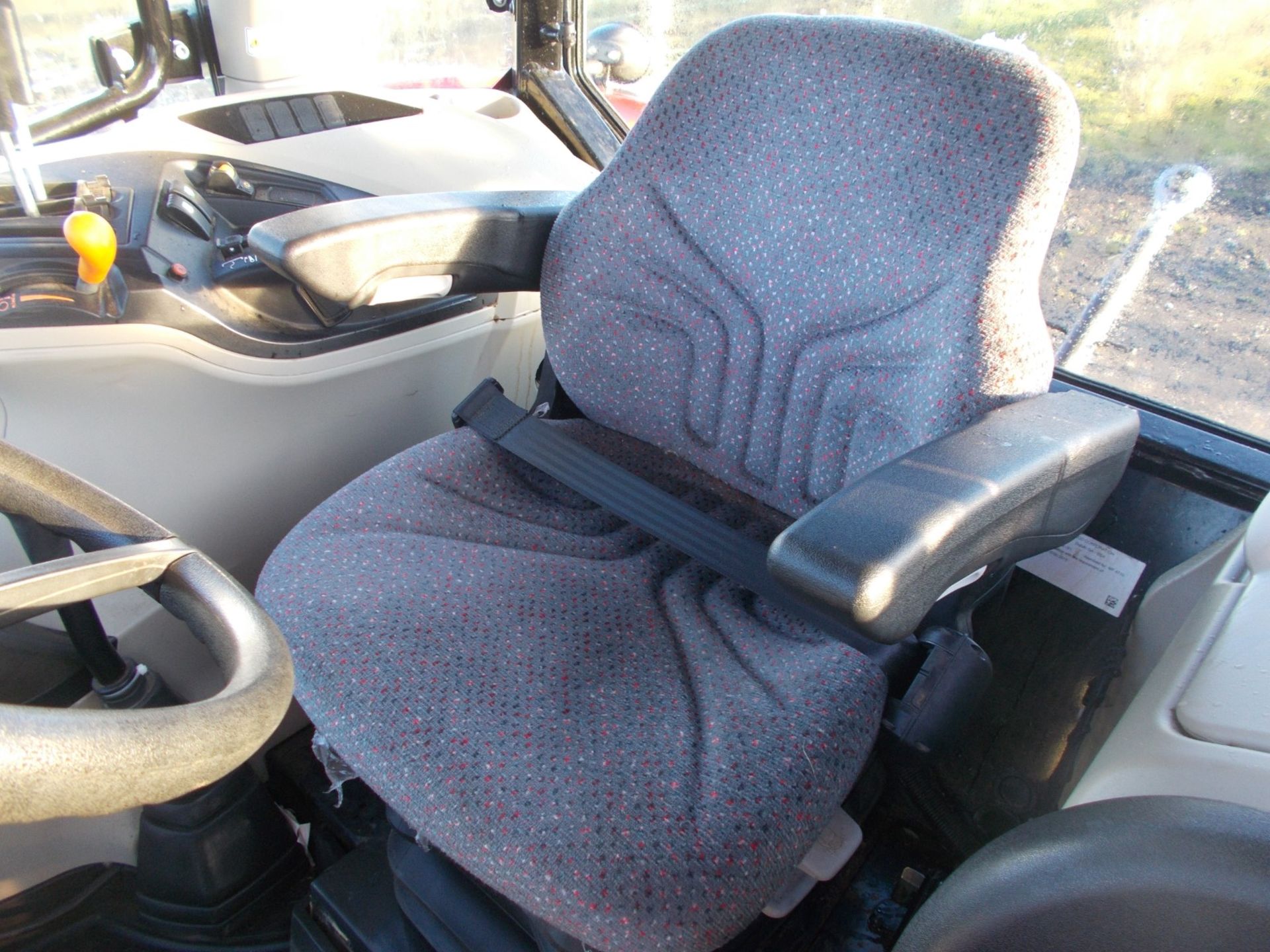 2018 MASSEY FERGUSON 4710 4WD TRACTOR WITH LOADER, AGCO 3.3 LITRE 3CYL TURBO DIESEL *PLUS VAT* - Image 10 of 21