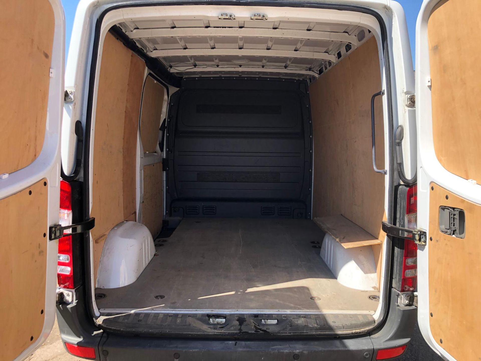 2014 MERCEDES-BENZ SPRINTER 210 CDI, 2.2 DIESEL ENGINE, SHOWING 2 PREVIOUS KEEPERS *PLUS VAT* - Image 8 of 13