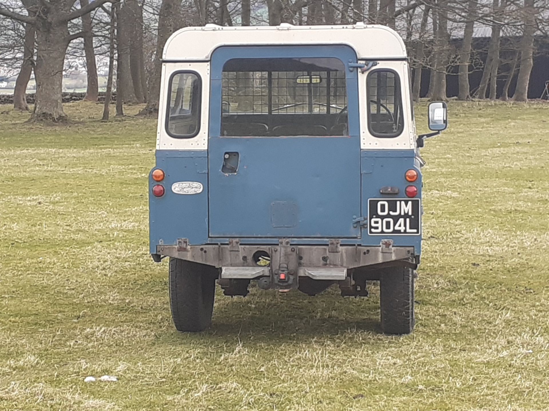 1972 LAND ROVER 88" - 4 CYL 2.5 DIESEL NATURALLY ASPIRATED, DRIVES AS IT SHOULD, WONDERFUL PATINA - Image 7 of 15
