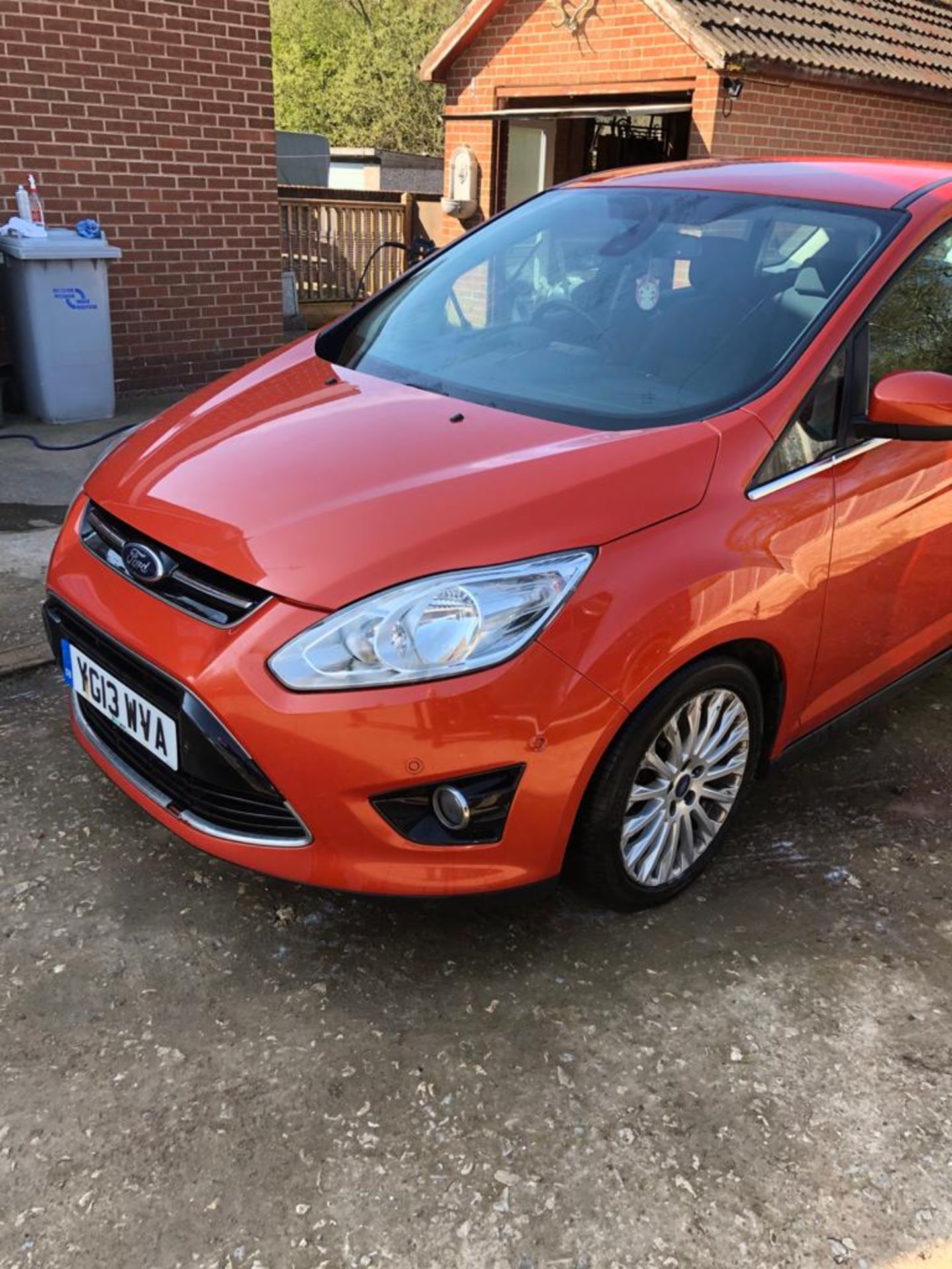 2013 FORD C-MAX TITANIUM TDCI MPV, 2.0 DIESEL ENGINE, MANUAL 6 GEARS *PLUS VAT* - Image 2 of 12