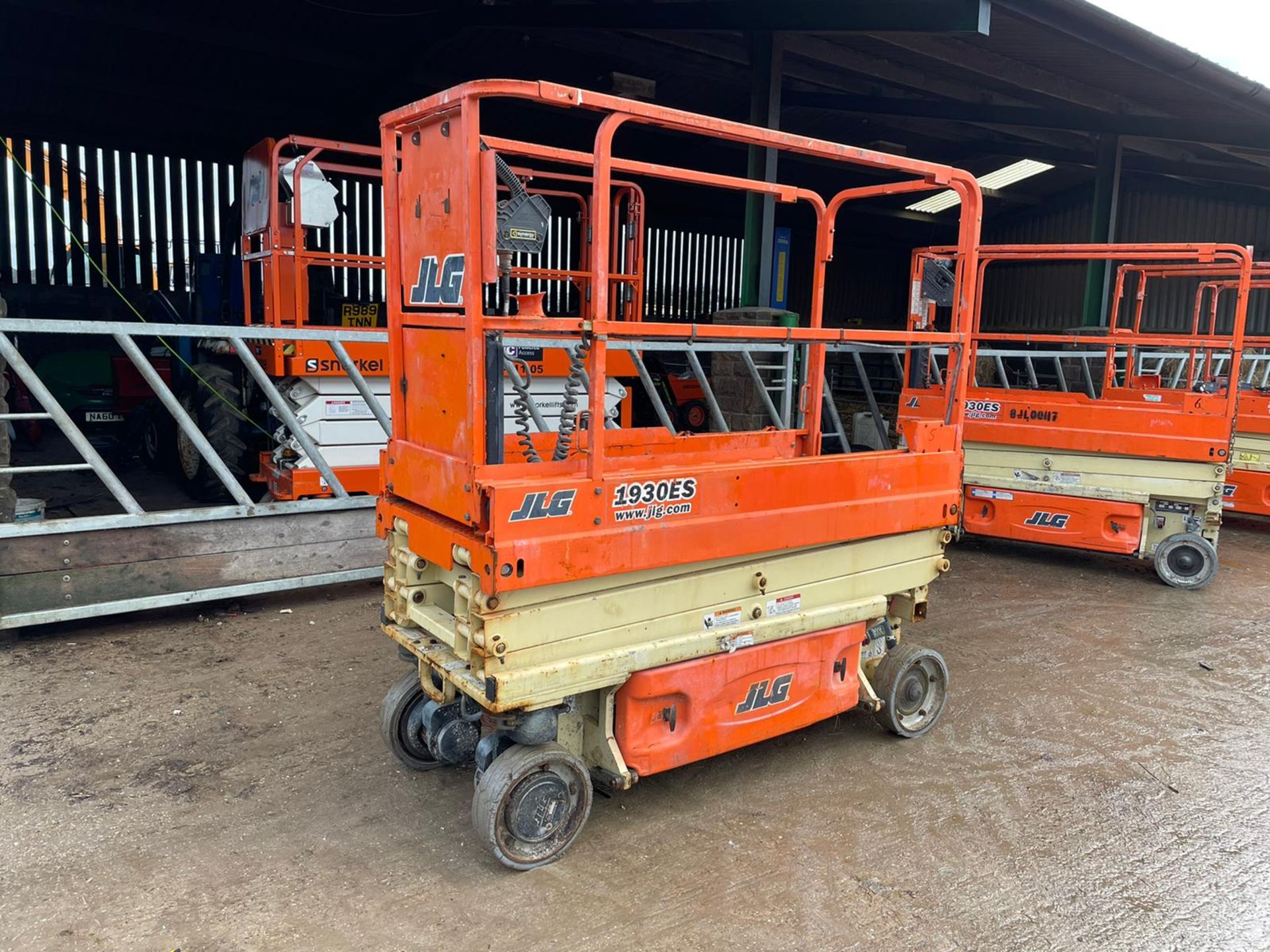 2016 JLG 1930ES ELECTRIC SCISSOR LIFT, RUNS AND DRIVES, LOW 203 HOURS *PLUS VAT* - Image 5 of 7