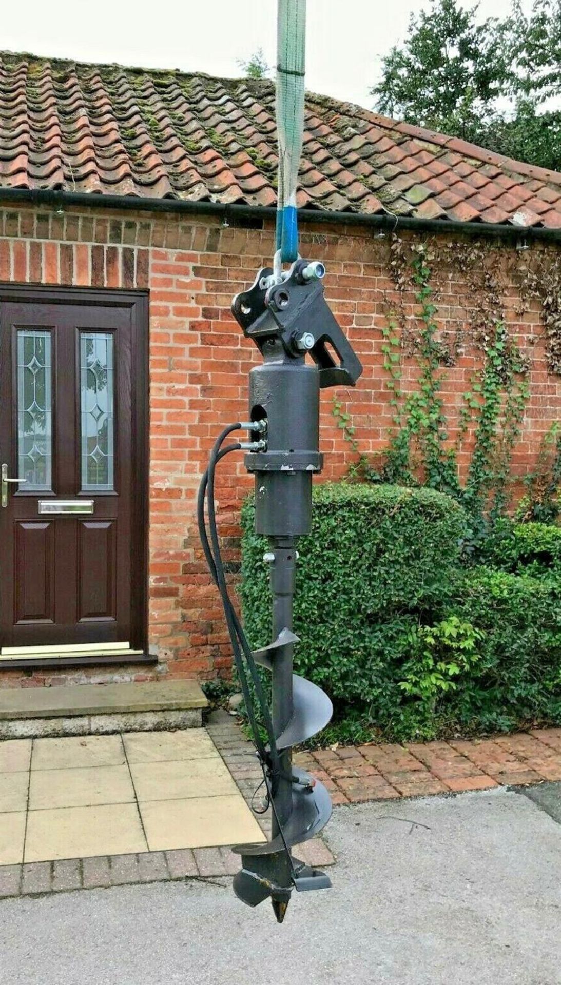 Brand New And Unused Post Hole Borer / Auger 25mm Pins Choice Of 2 Pipes Are Not Included *PLUS VAT* - Image 3 of 3