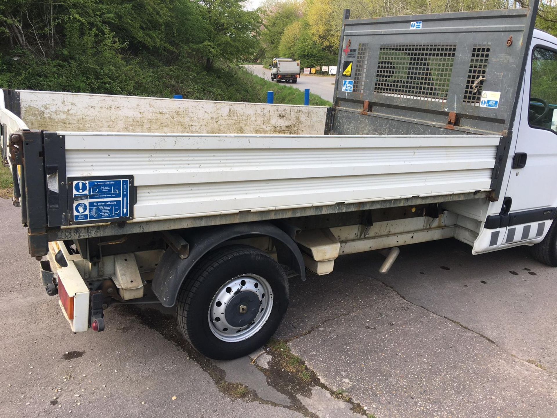 2010 RENAULT MASTER ML35 DCI 100 WHITE TIPPER, 69124 MILES, DIESEL ENGINE, TOWBAR *NO VAT* - Image 6 of 26