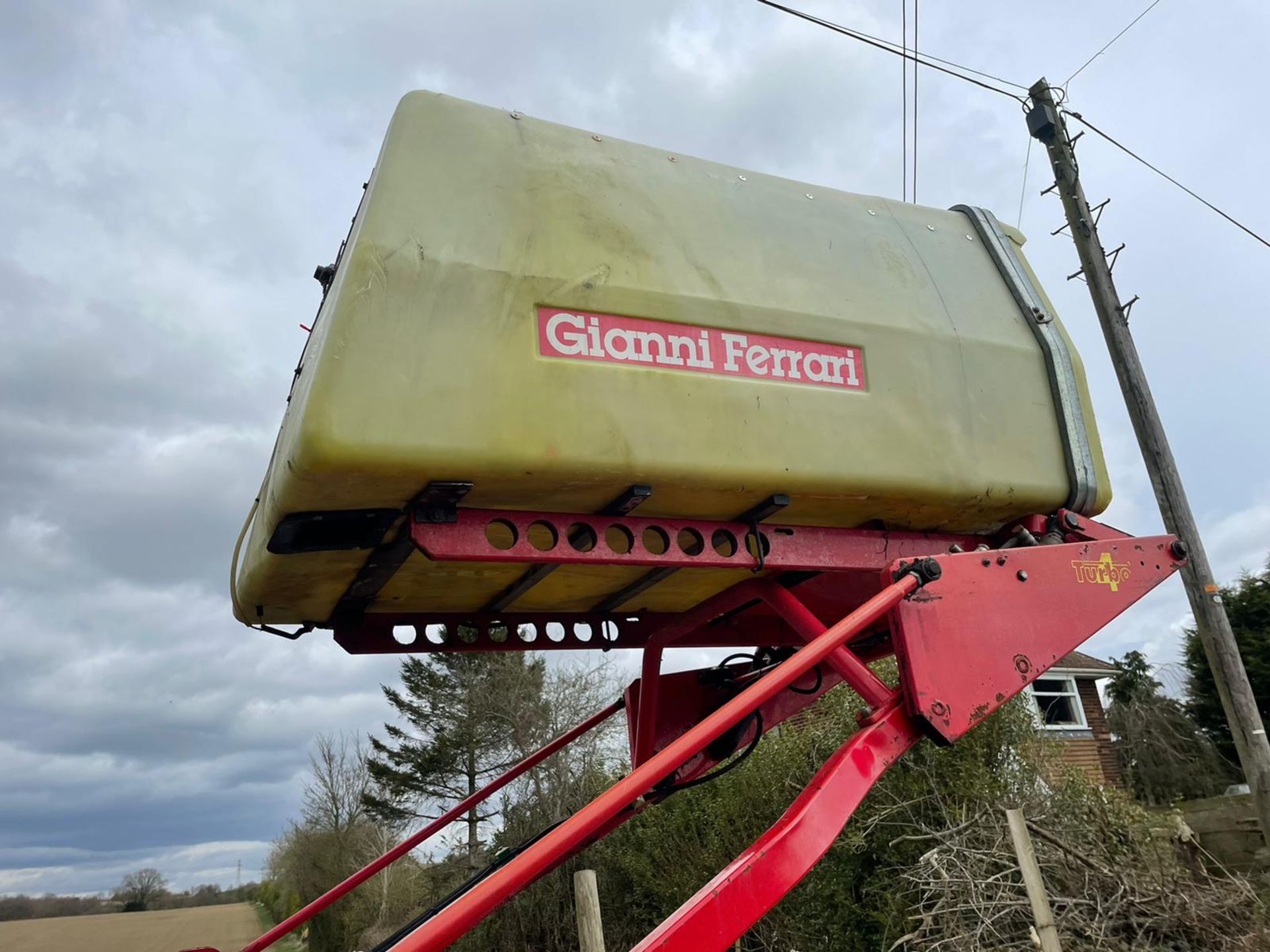 GIANNI FERRARI GF TURBO 35HP RIDE ON MOWER, RUNS DRIVES AND CUTS, A LOW 1230 HOURS *PLUS VAT* - Image 9 of 14