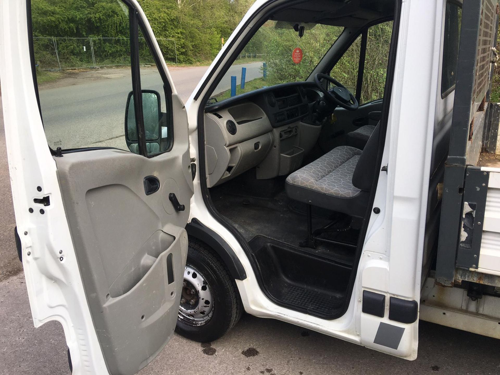 2010 RENAULT MASTER ML35 DCI 100 WHITE TIPPER, 69124 MILES, DIESEL ENGINE, TOWBAR *NO VAT* - Image 13 of 26