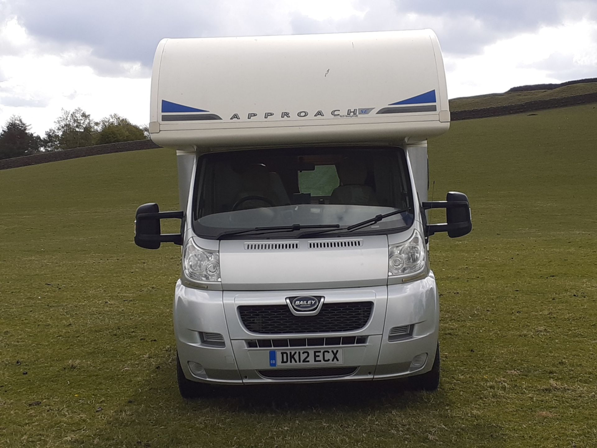 2012 BAILEY APPROACH 760 SE LUXURY 6 BERTH MOTORHOME £10K OF EXTRAS, 30,000 MILES FROM NEW - Image 3 of 31