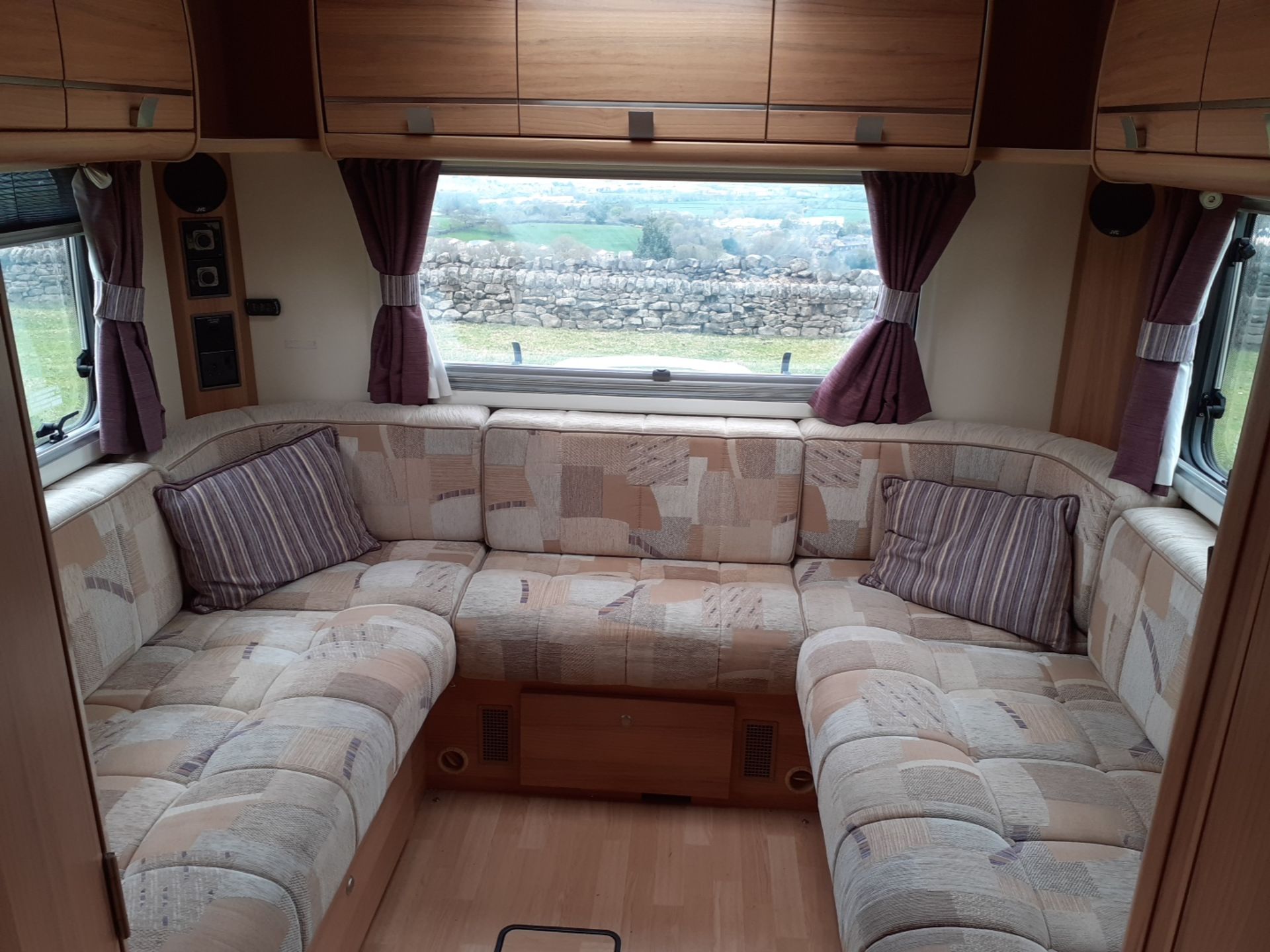 2012 BAILEY APPROACH 760 SE LUXURY 6 BERTH MOTORHOME £10K OF EXTRAS, 30,000 MILES FROM NEW - Image 14 of 31