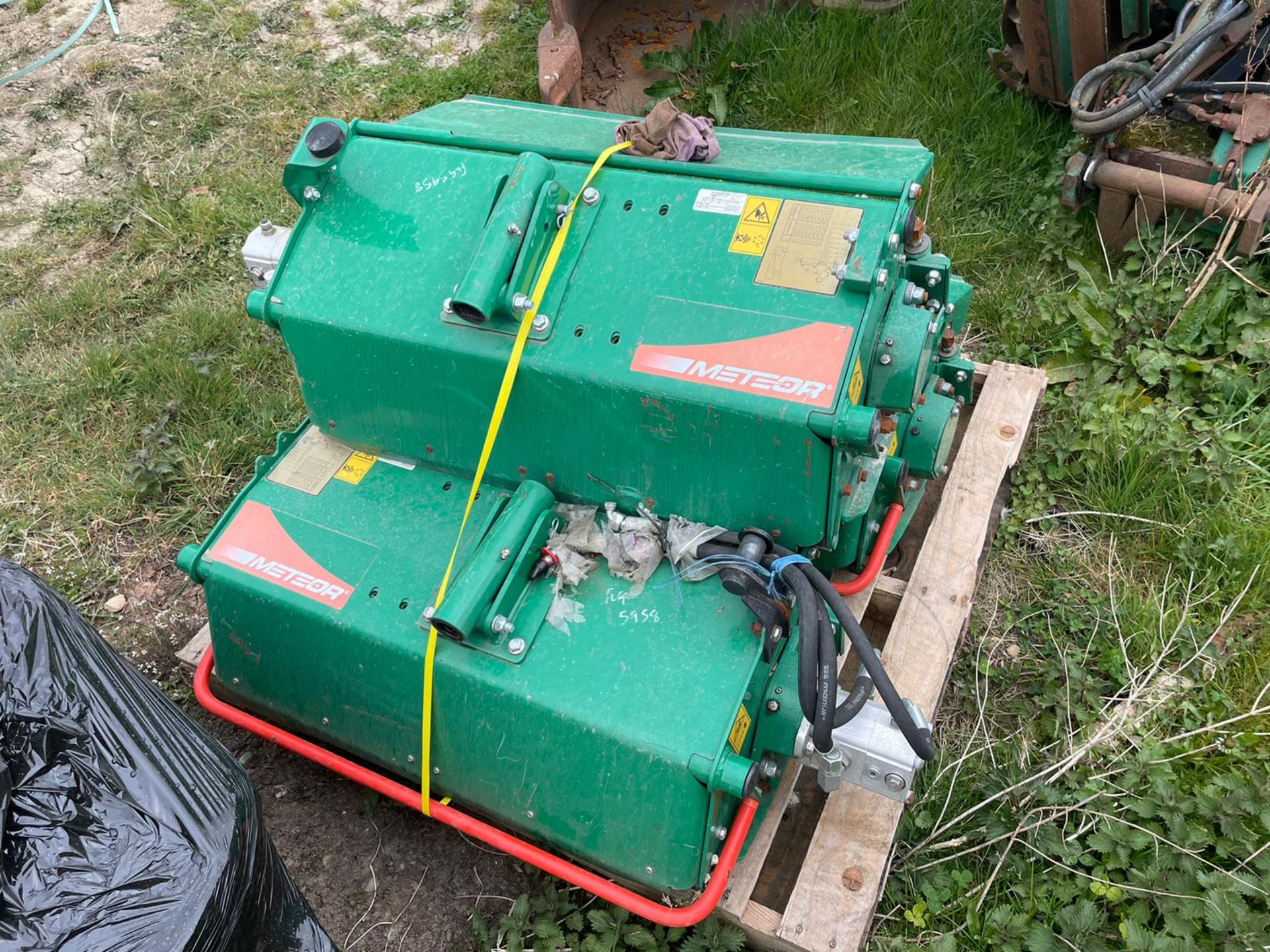 SET OF RANSOMES METEOR FLAIL HEADS FOR A RANSOMES HIGHWAY MOWER, GOOD FLAILS *PLUS VAT* - Image 3 of 5
