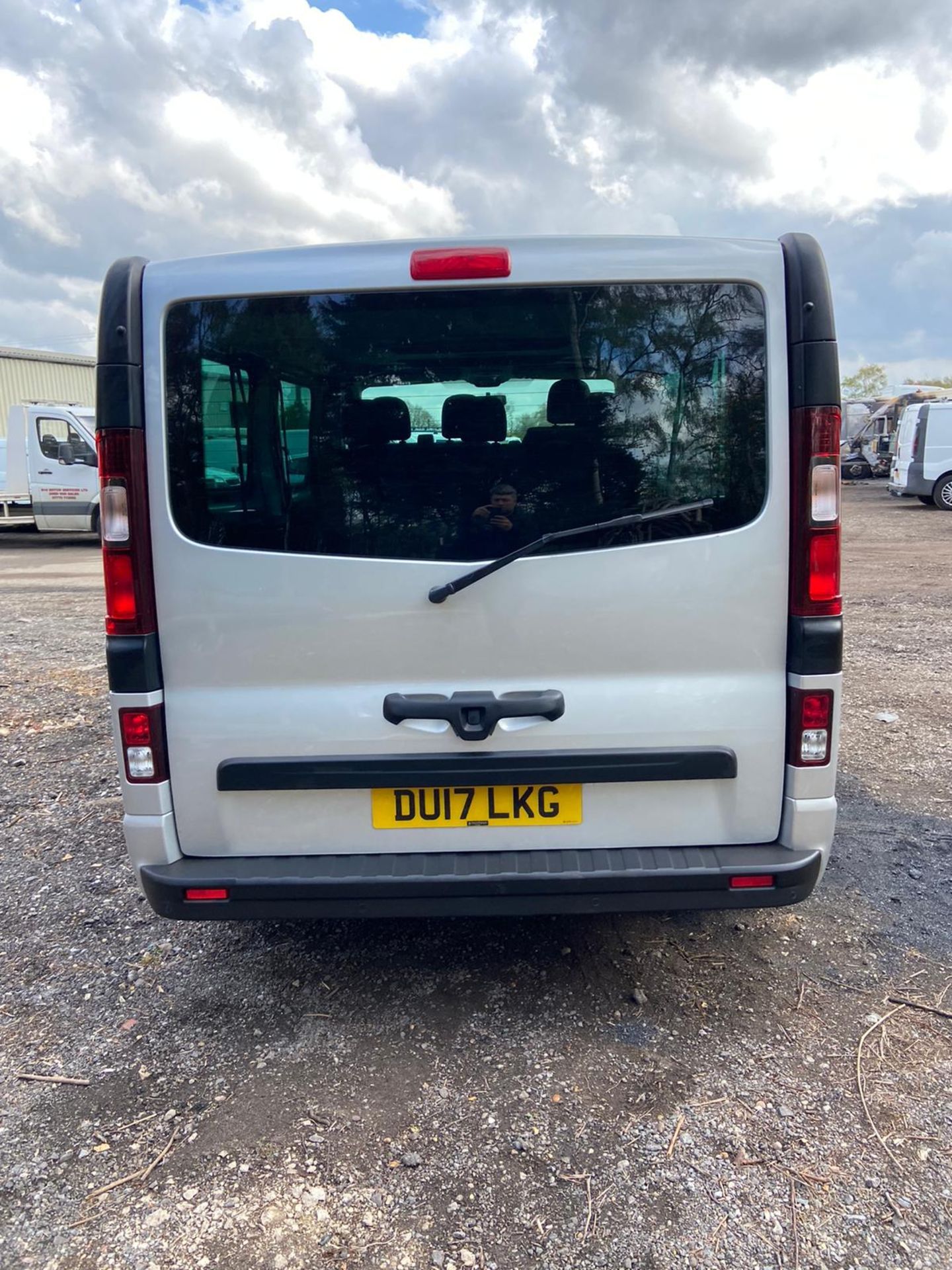 2017 VAUXHALL VIVARO 2900 COMBI CDTI BT S/S LWB MPV MINIBUS, 1.6 DIESEL ENGINE, 92K MILES *PLUS VAT* - Image 6 of 13