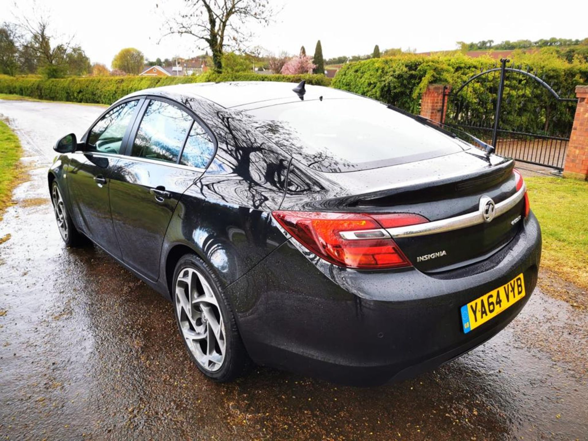 2015 VAUXHALL INSIGNIA DSIGN NAV CDTI E BLACK 5 DOOR HATCHBACK, 2.0 DIESEL ENGINE *NO VAT* - Image 5 of 22