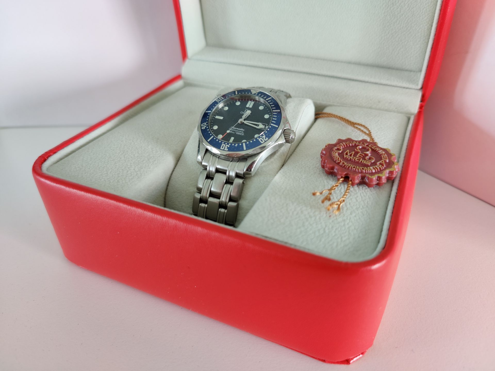 Omega Seamaster Professional 300m Mid Size James Bond Blue Wave Dial Mens Watch - Image 2 of 14