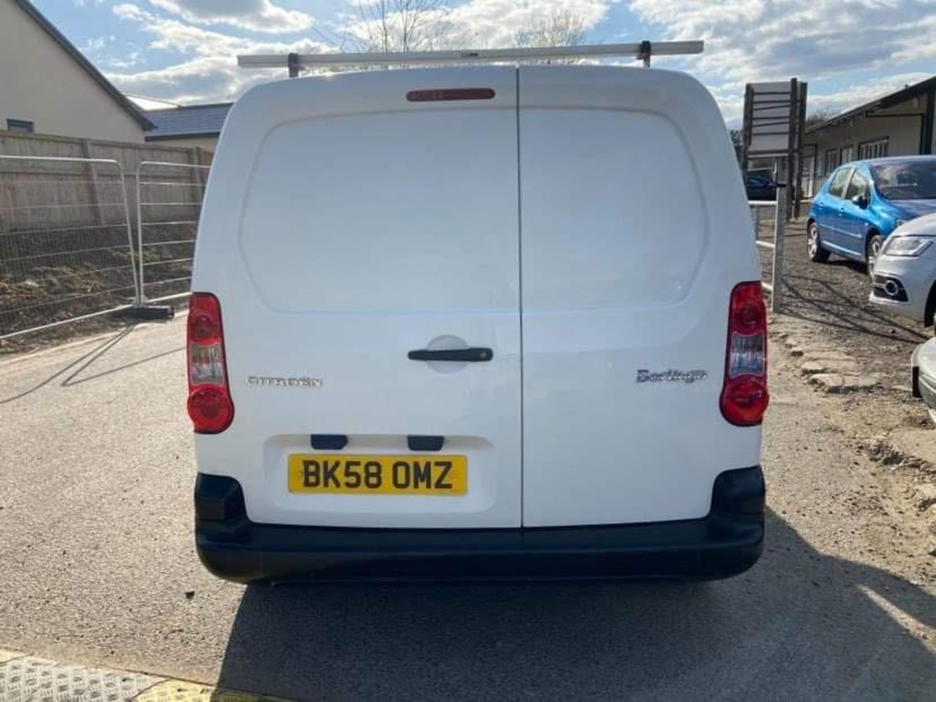 2008/58 REG CITROEN BERLINGO 625 X HDI 75 1.6 DIESEL WHITE PANEL VAN, SHOWING 1 FORMER KEEPER - Image 3 of 5