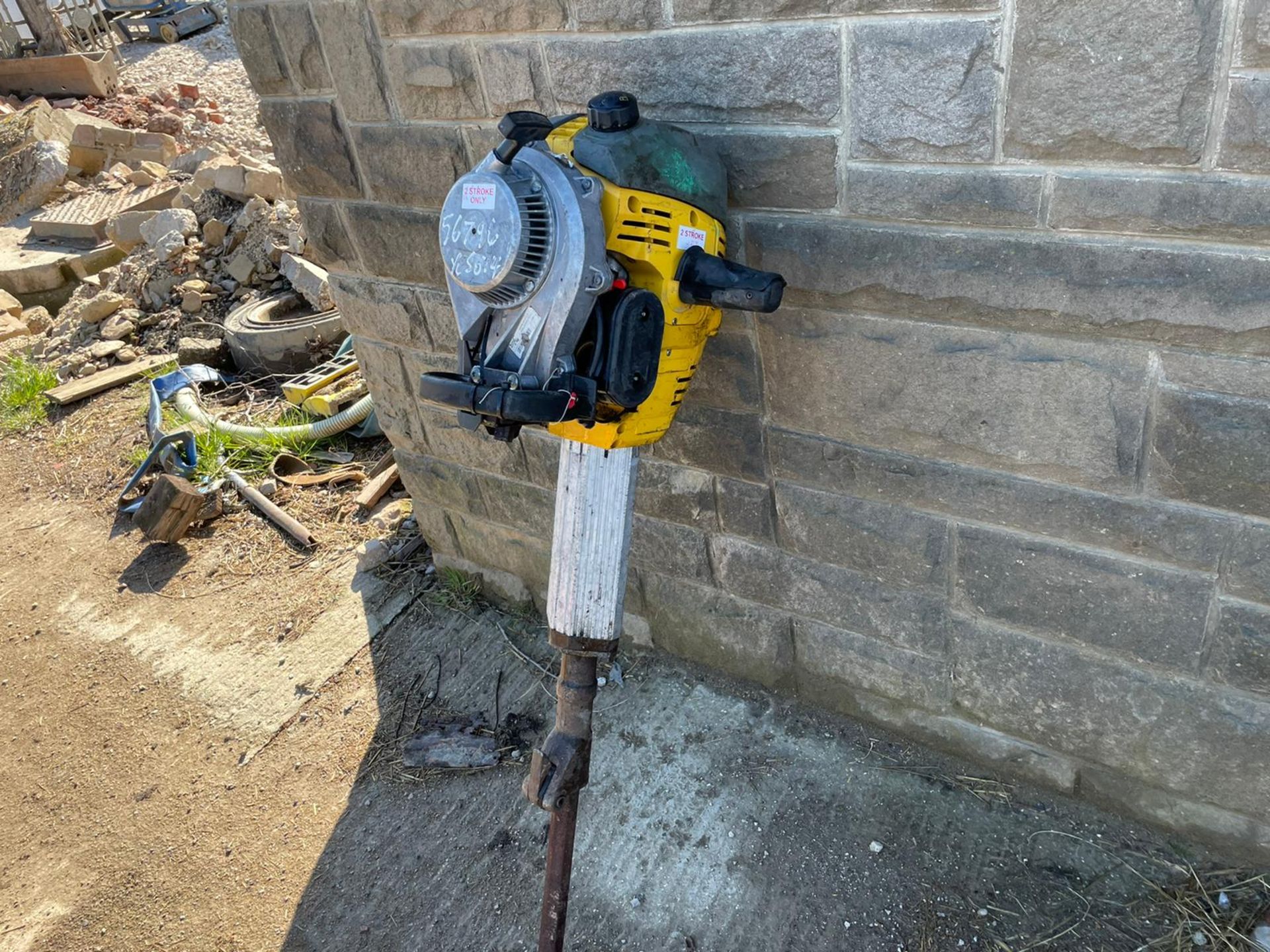 2016 WACKER NEUSON BH55RW PETROL BREAKER, RUNS AND WORKS *NO VAT*