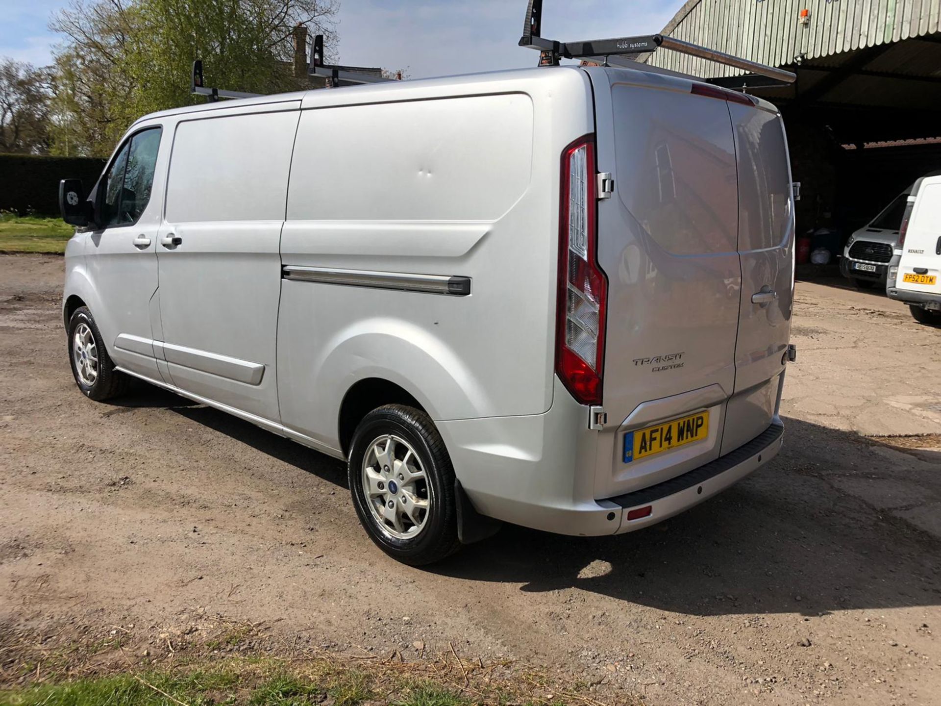 2014 FORD TRANSIT CUSTOM 290 LTD E-TECH SILVER PANEL VAN, 2.2 DISEL ENGINE *NO VAT* - Image 5 of 13