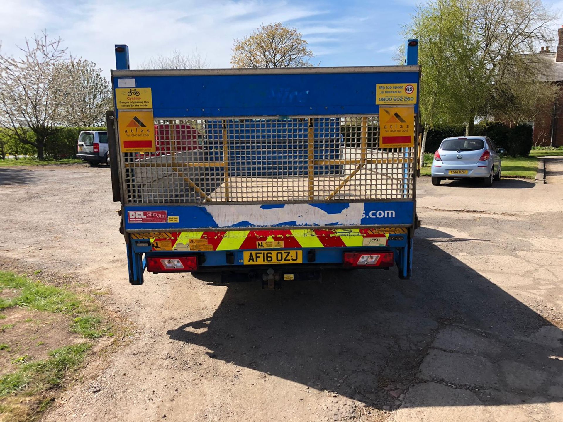 2016 FORD TRANSIT 350 WHITE DROPSIDE LORRY, 2.2 DIESEL ENGINE, SHOWING 1 PREVIOUS KEEPER *PLUS VAT* - Image 7 of 16