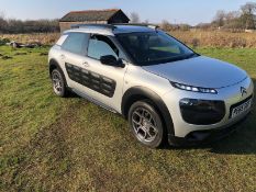 2015/65 REG CITROEN C4 CACTUS FEEL PURETECH 1.2 PETROL 5 DOOR HATCHBACK, SHOWING 1 FORMER KEEPER