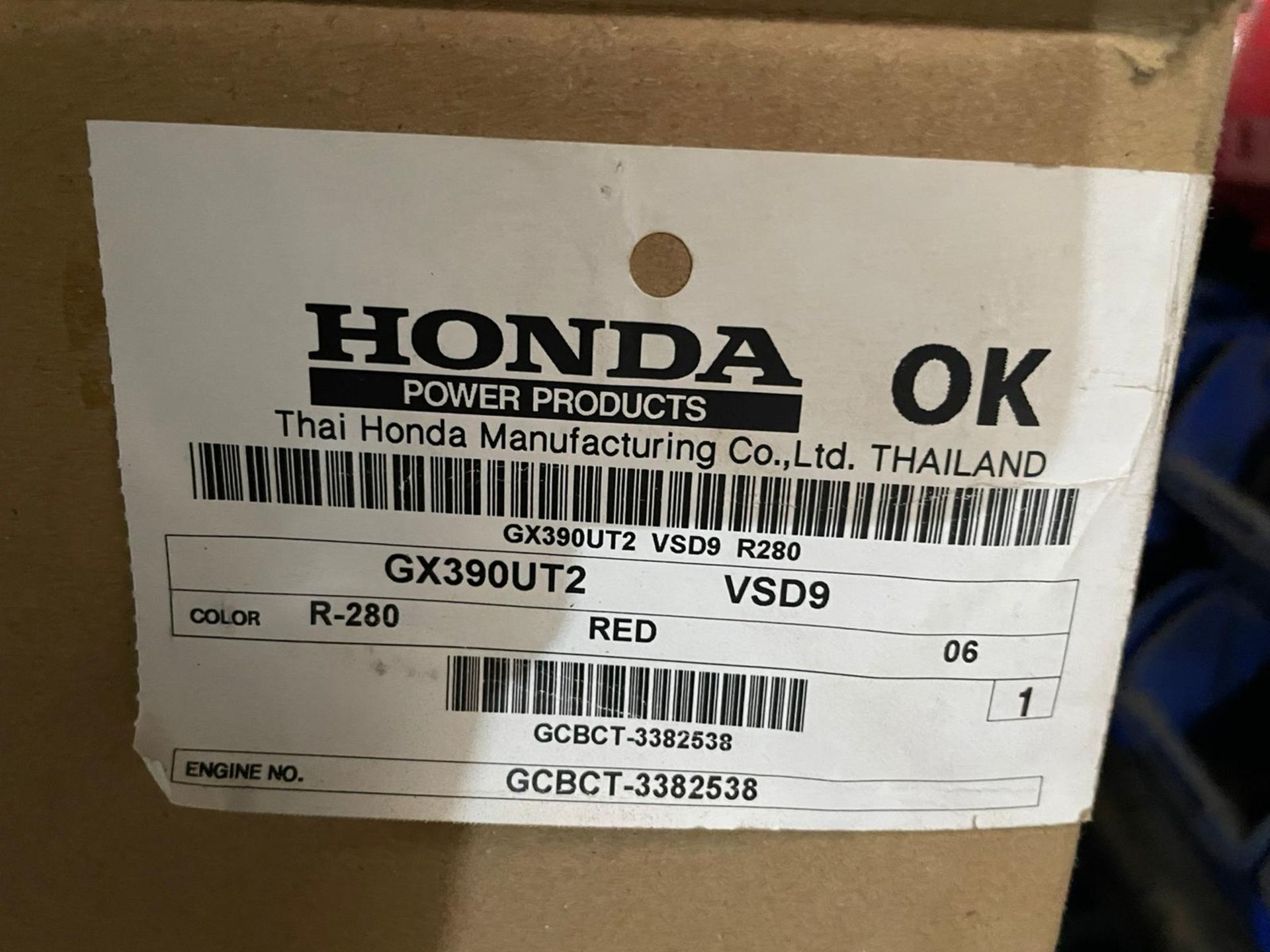 BRAND NEW AND UNUSED HONDA GX390 ENGINE, GENUINE HONDA, MANUAL IS INCLUDED *NO VAT* - Image 9 of 11