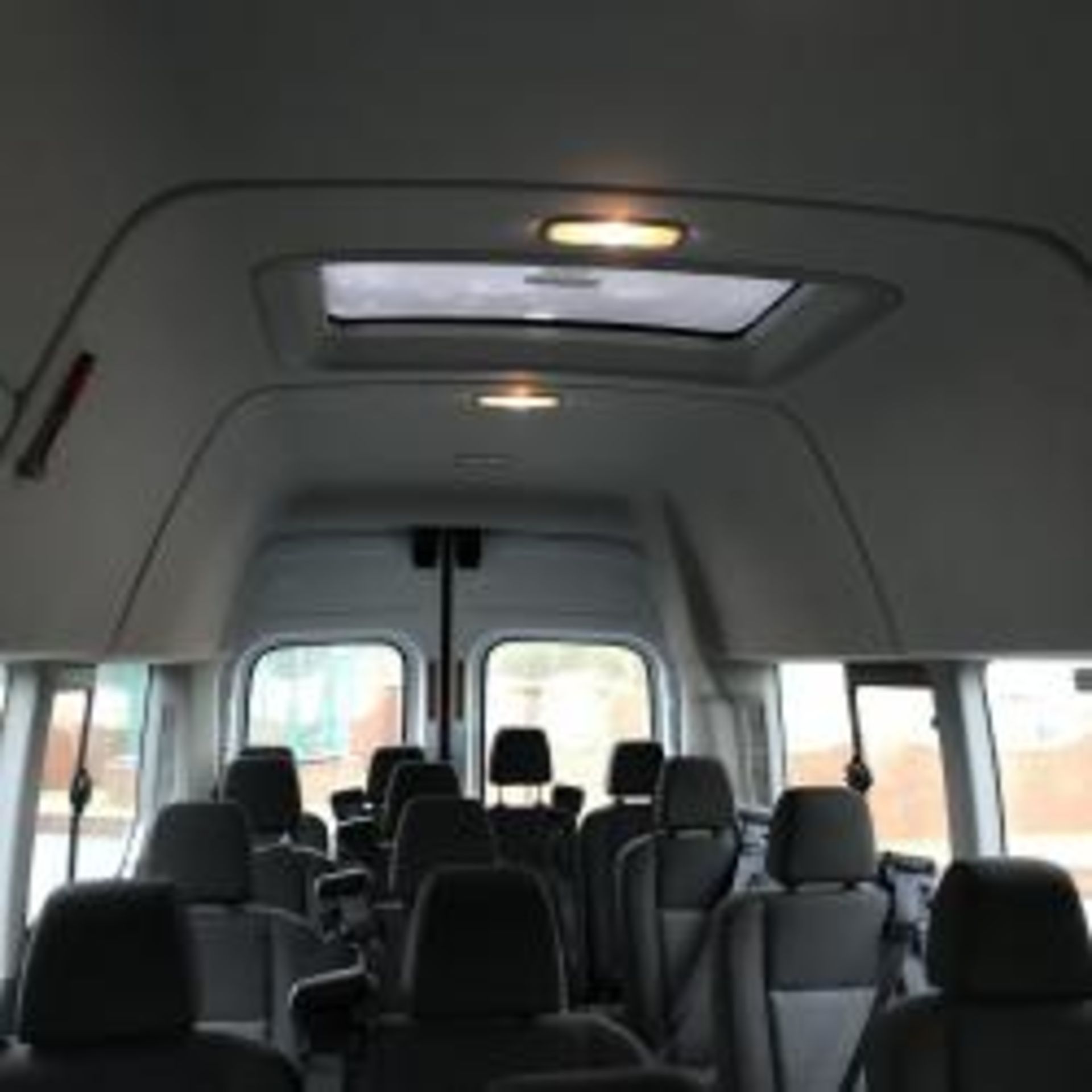 2014 (64) FORD TRANSIT 460 ECONETIC TECH, 17 SEAT MINI BUS, DIESEL, ONLY 24,000 MILES *PLUS VAT* - Image 13 of 21