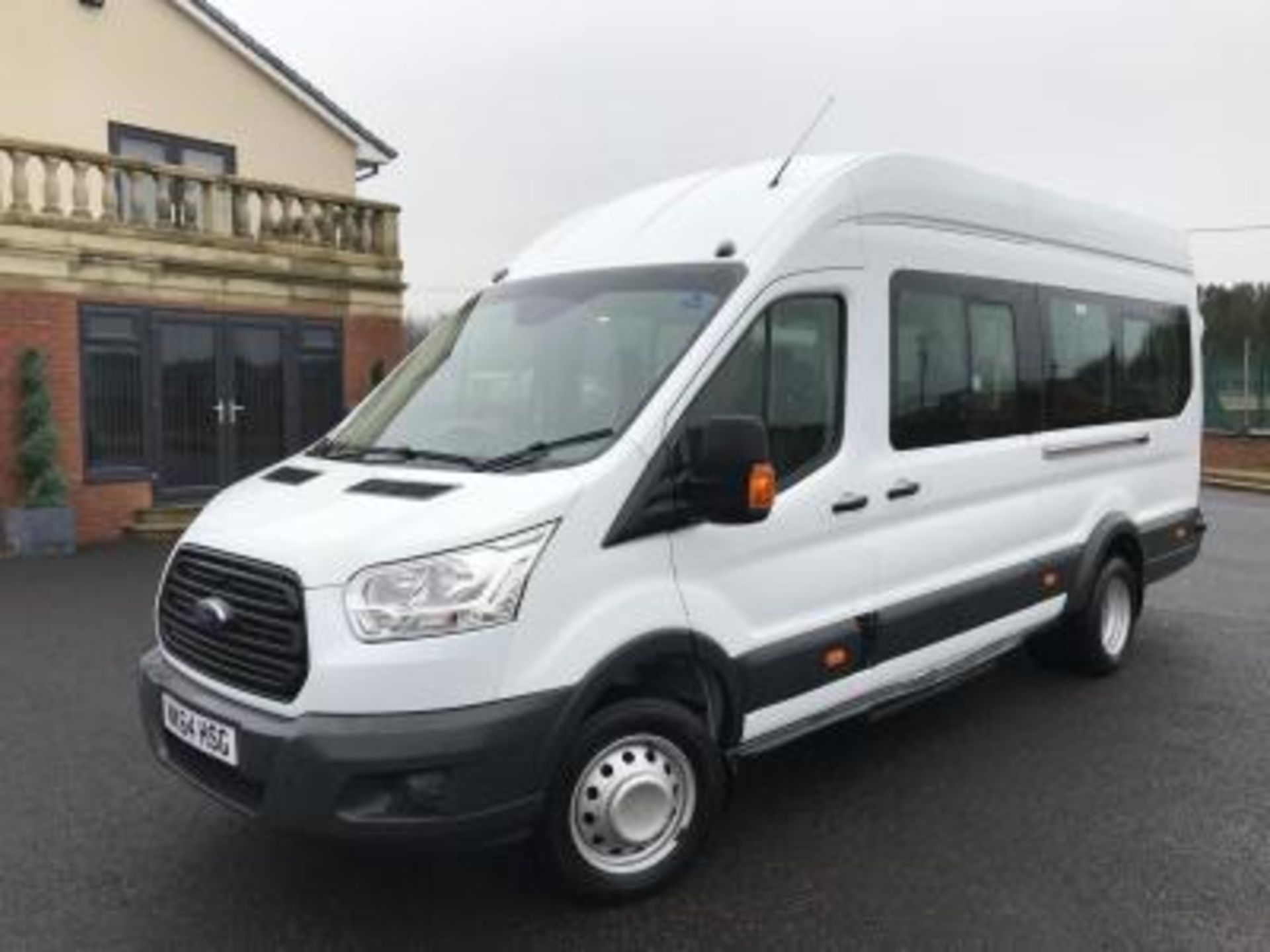 2014 (64) FORD TRANSIT 460 ECONETIC TECH, 17 SEAT MINI BUS, DIESEL, ONLY 24,000 MILES *PLUS VAT* - Image 2 of 21