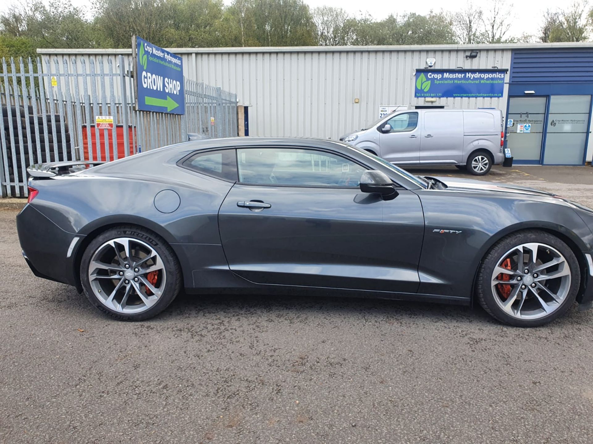 2017/17 REG CHEVROLET CAMARO V8 AUTOMATIC GREY COUPE 50th ANNIVERSARY EDITION, LHD, LOW MILEAGE - Image 12 of 43