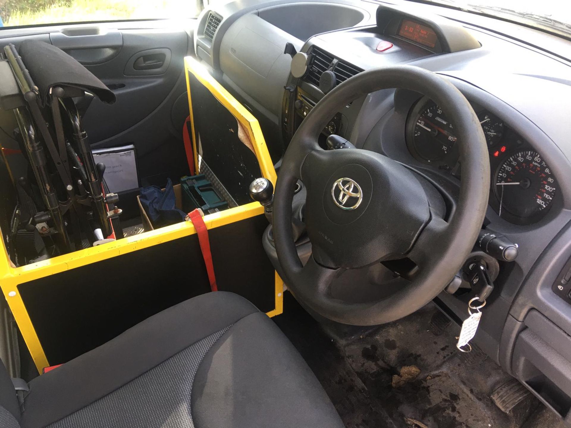 2014 TOYOTA PROACE 1200 L1H1 HDI 2.0, AMBULANCE, DIESEL, MANUAL *NO VAT* - Image 19 of 24