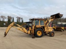 MASSEY 50D 4X4 BACKHOE, 6000 HOURS, HYRDOSTATIC DRIVE, STARTS AND RUNS WELL *PLUS VAT*