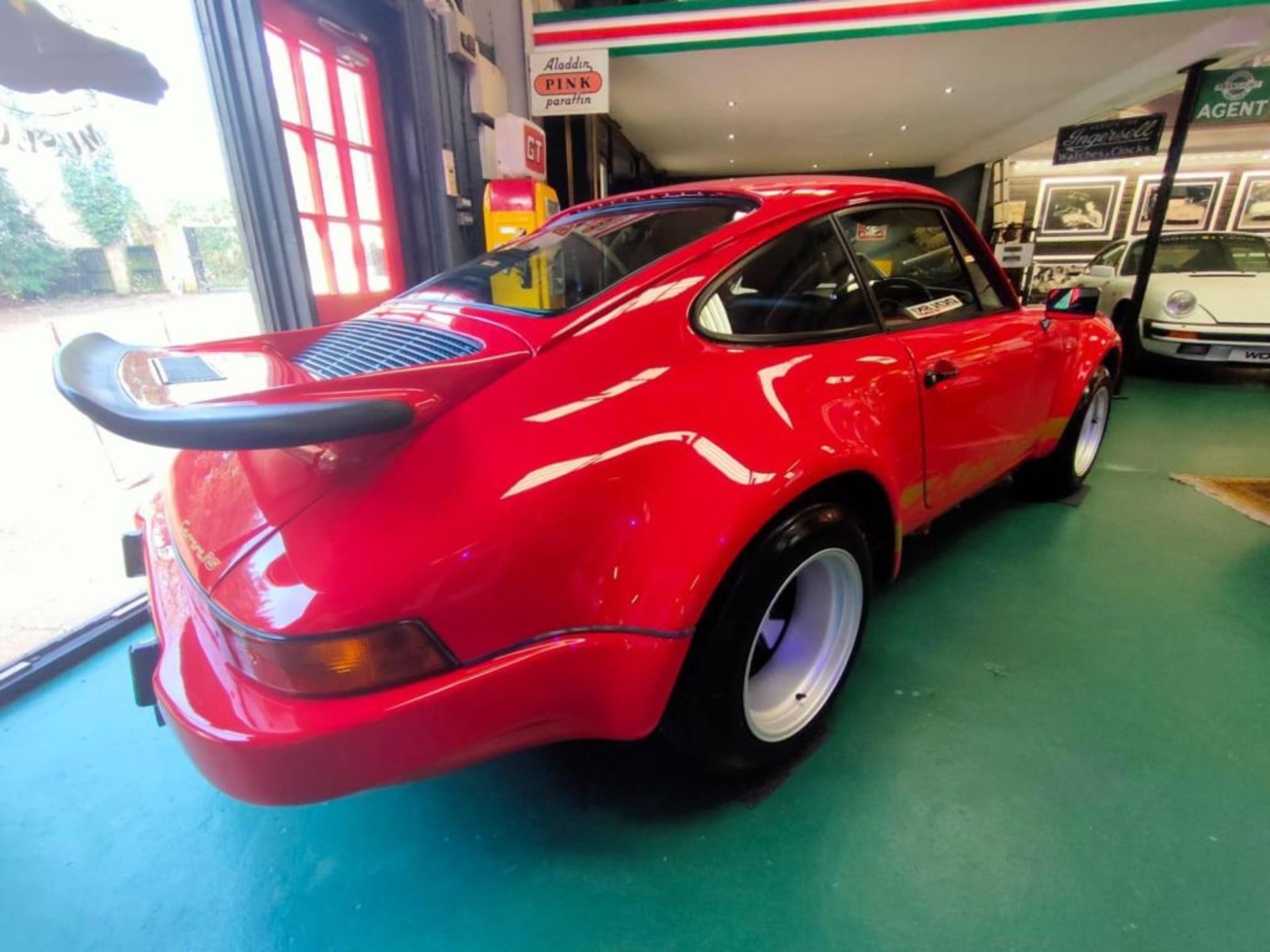 1980 Porsche 911 sc sport but has been fully rebuilt to be identical to a 1974 911 rsr *NO VAT* - Image 3 of 12