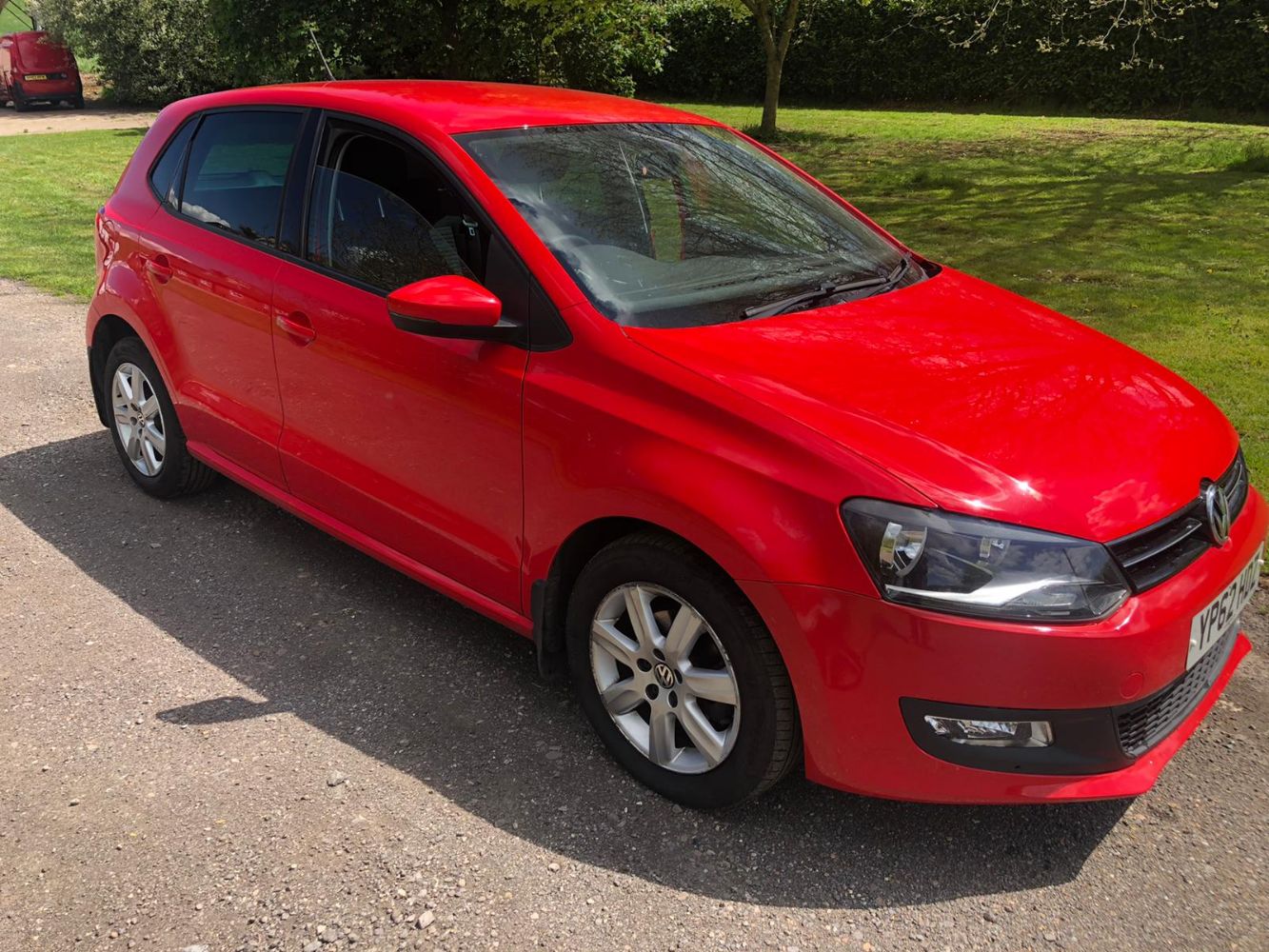 2012 VOLKSWAGEN POLO MATCH, 2014 FORD TRANSIT, LAND ROVER SEAT COVERS, TWIN AXLE PLANT TRAILER, ELECTRIC SCISSOR LIFT - ALL ENDS 7PM THURSDAY!