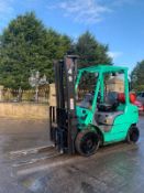 2015 MITSUBISHI FG25NT GAS FORKLIFT, RUNS, DRIVES, LIFTS, SIDE SHIFT, CONTAINER SPEC