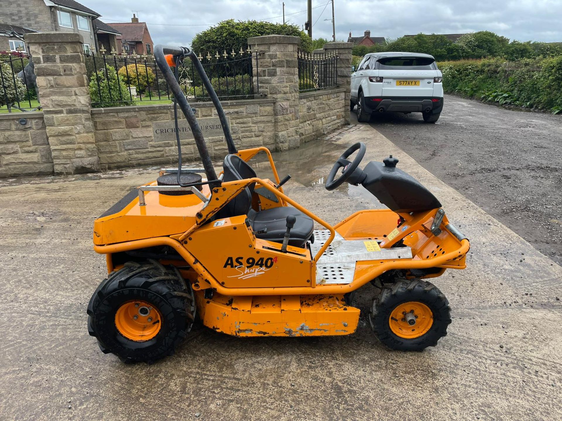 2016 SHERPA AS 940 4WD XL BANK MOWER, RUNS DRIVES AND CUTS, SHOWING A LOW 310 HOURS *PLUS VAT* - Image 4 of 10