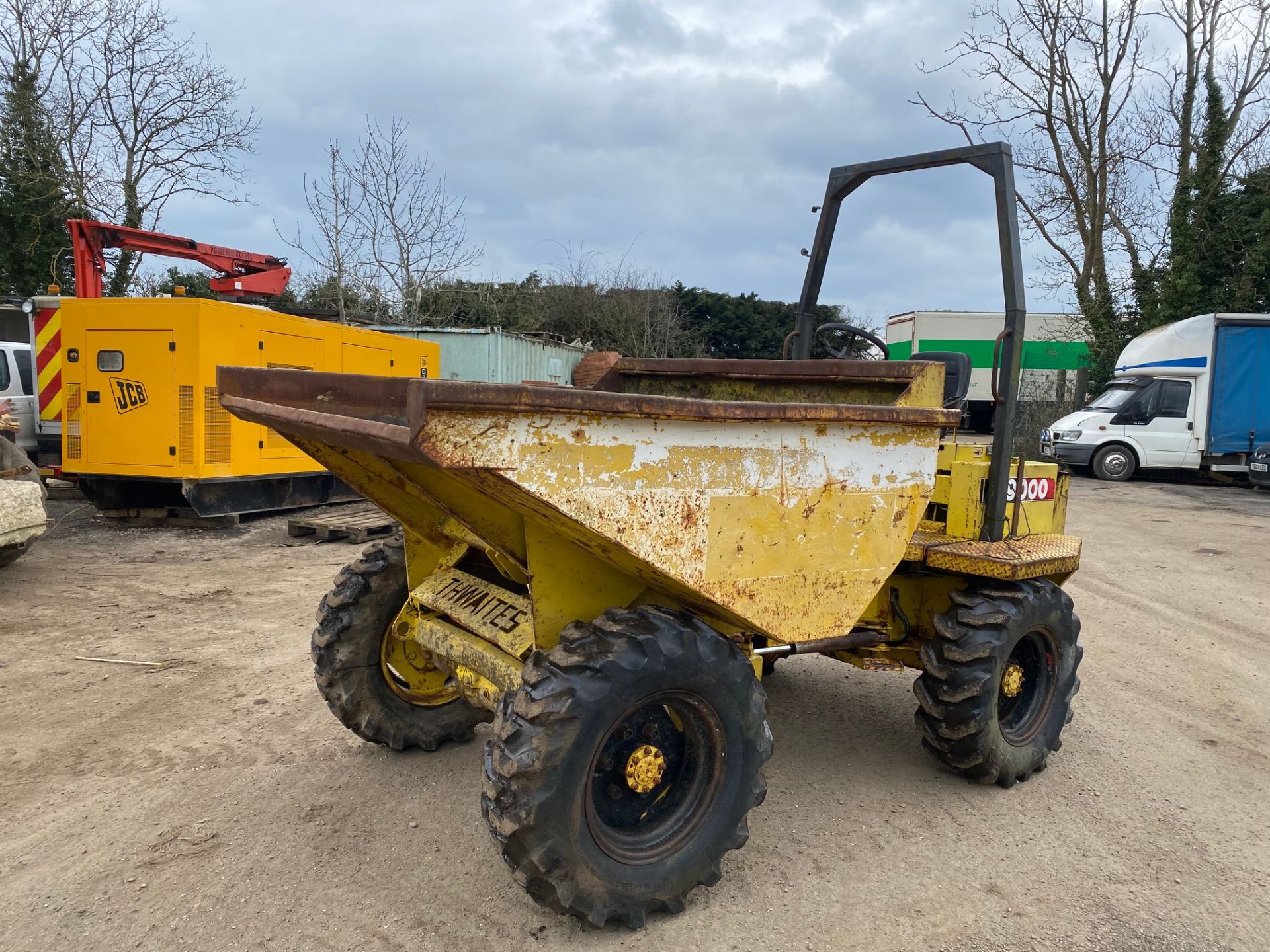 Thwaites 4 ton dumper, 4x4, electric start, Roll bar, 3 cylinder Lister Petter engine - Image 4 of 5