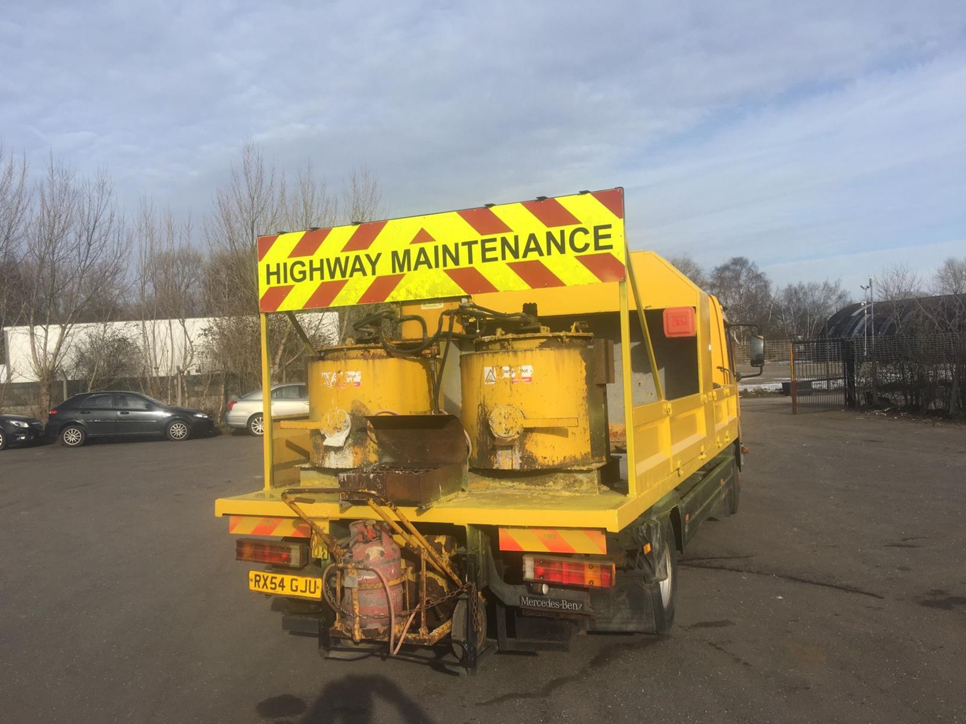 2004/54 REG MERCEDES ATEGO 1018 DAY YELLOW DROPSIDE LINE PAINTING LORRY 4.3L DIESEL ENGINE *NO VAT* - Image 8 of 64