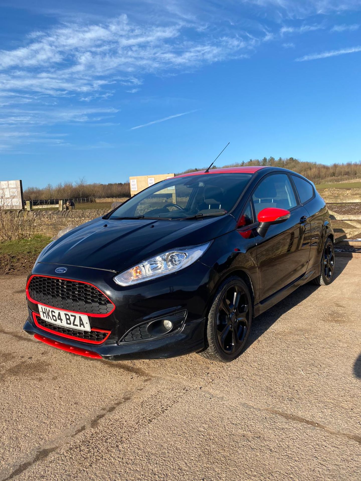 2014/64 REG FORD FIESTA ZETEC S BLACK EDITION 998CC PETROL 3DR HATCHBACK, SHOWING 2 FORMER KEEPERS - Image 4 of 20