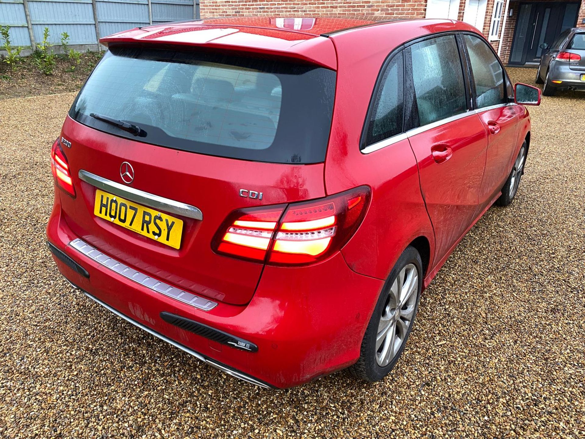 2015/15 REG MERCEDES-BENZ B200 SPORT PREMIUM + CDI AUTO 2.2 DIESEL, SHOWING 2 FORMER KEEPERS *NO VAT - Image 11 of 31