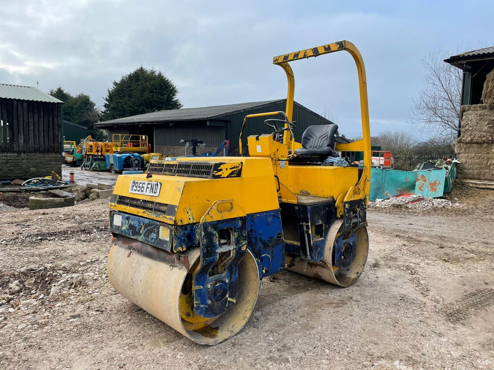 BOMAG BW135 AD ROLLER, RUNS, DRIVES AND VIBRATES, ROAD REGISTERED, CANOPY, 1350MM DRUMS *PLUS VAT* - Image 3 of 8