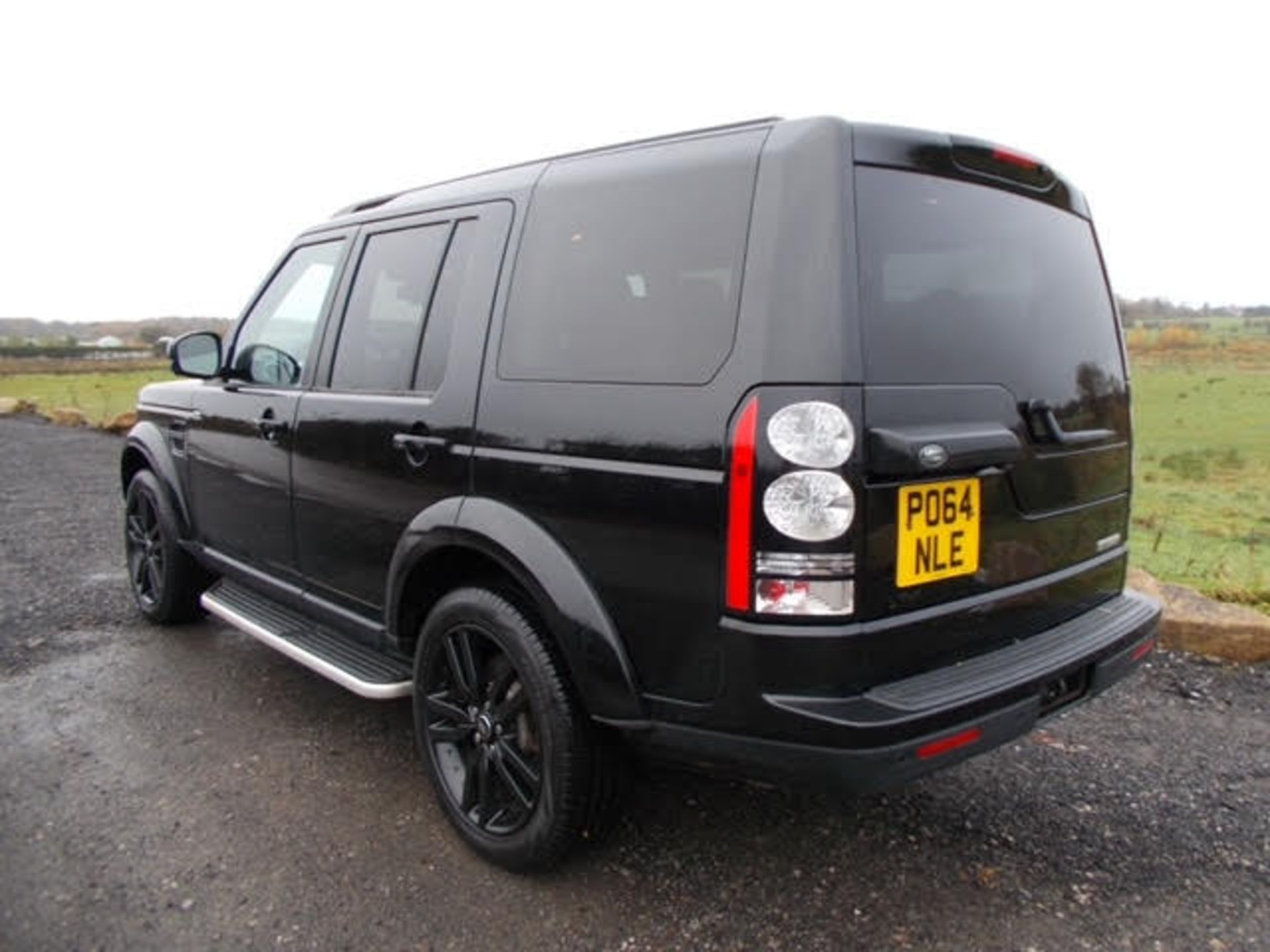 2015 (64) LAND ROVER DISCOVERY 3.0 SCV6 PETROL, AUTO, 7 SEATER *NO VAT* - Image 3 of 24