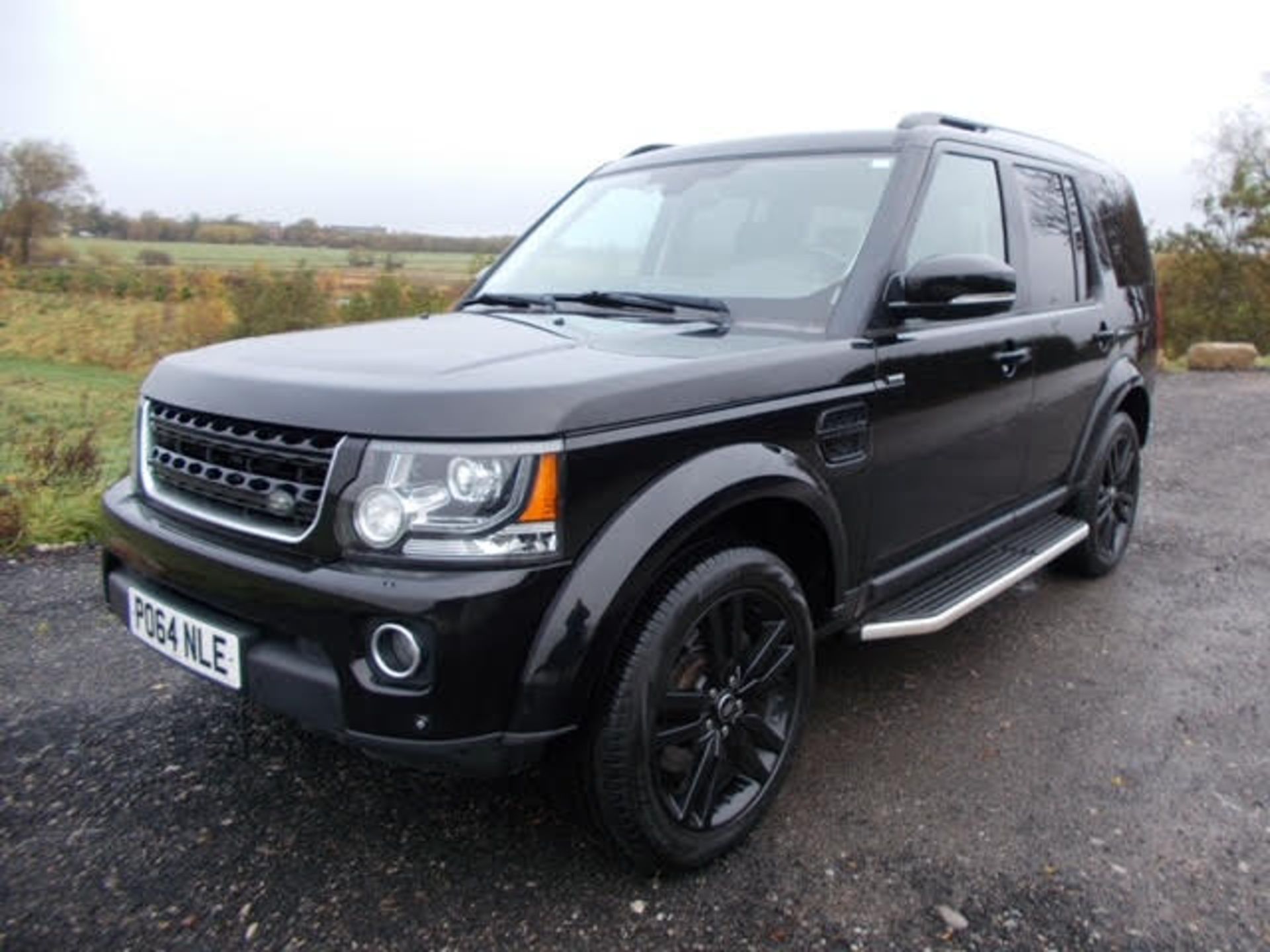 2015 (64) LAND ROVER DISCOVERY 3.0 SCV6 PETROL, AUTO, 7 SEATER *NO VAT* - Image 2 of 24