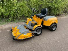 STIGA PARK COMFORT RIDE ON MOWER, RUNS DRIVES AND CUTS, 110CM DECK, HYDROSTATIC *NO VAT*