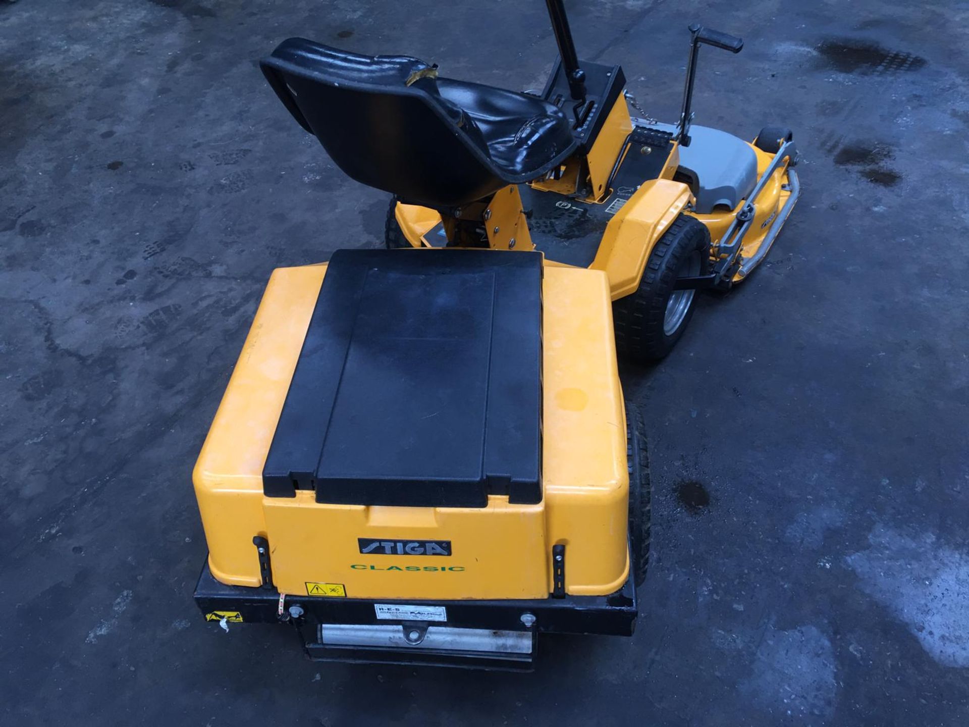 STIGA PARK CLASSIC COMBI 95C RIDE ON LAWN MOWER, STARTS AND RUNS *NO VAT* - Image 6 of 10