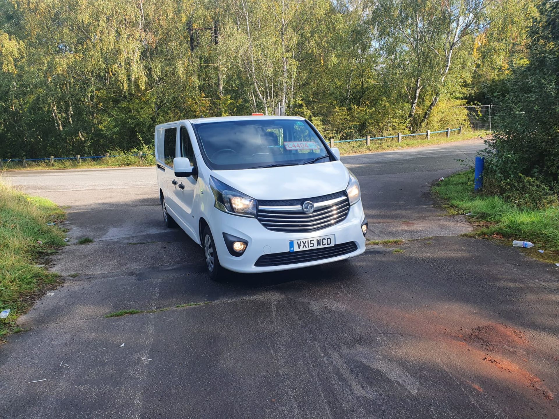 2015/15 REG VAUXHALL VIVARO 2900 SPORTIVE CDTI 1.6, 6 SEAT CREW PANEL VAN, SHOWING 0 FORMER KEEPERS - Image 2 of 18