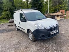 2015/15 REG VAUXHALL COMBO 2300 L2H1 CDTI SS ECOFLEX 1.25 DIESEL PANEL VAN, SHOWING 0 FORMER KEEPERS