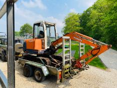 3 TON KUBOTA DIGGER / EXCAVATOR, 4000 HOURS, STARTS DRIVES AND DIGS WELL *NO VAT*