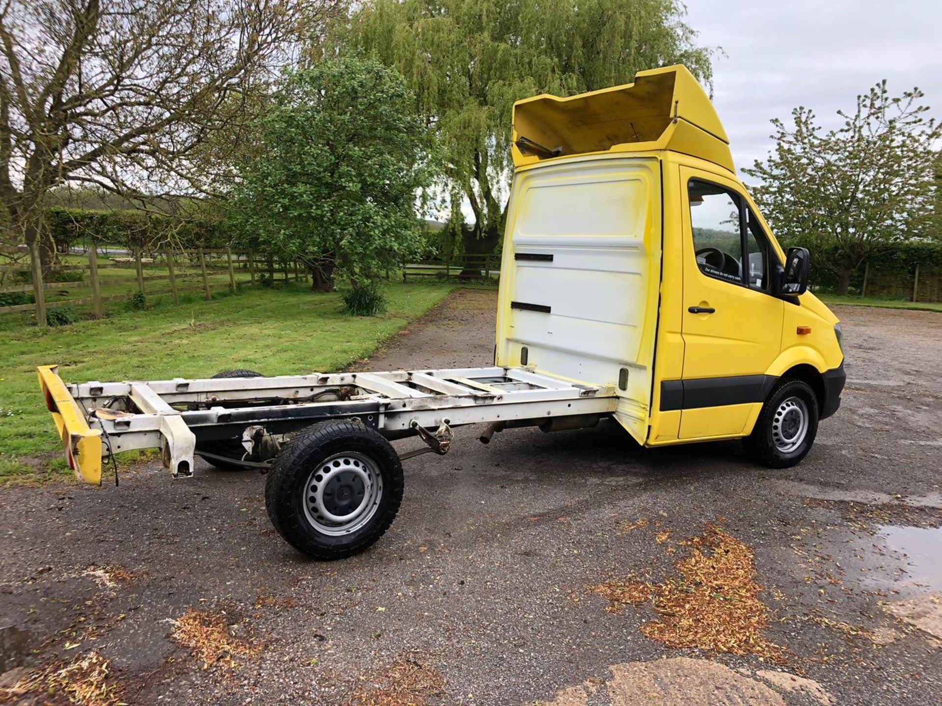 2014 MERCEDES-BENZ SPRINTER 313 CDI, 2.2 DIESEL ENGINE, SHOWING 269,582 MILES *PLUS VAT* - Image 5 of 11