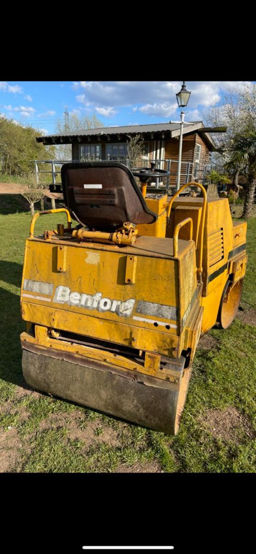 BENFORD TV 100 1000MM ROAD ROLLER TWIN DRUM VIBRATING LISTER ENGINE, OWNED FOR 20+ YEARS *PLUS VAT* - Image 5 of 6